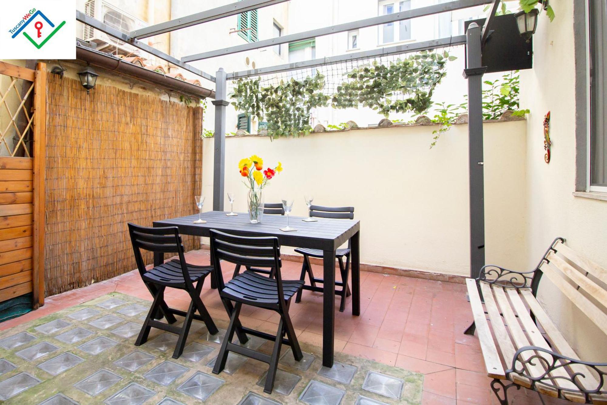 Florentia Apartment By Tuscanywego Florence Exterior photo