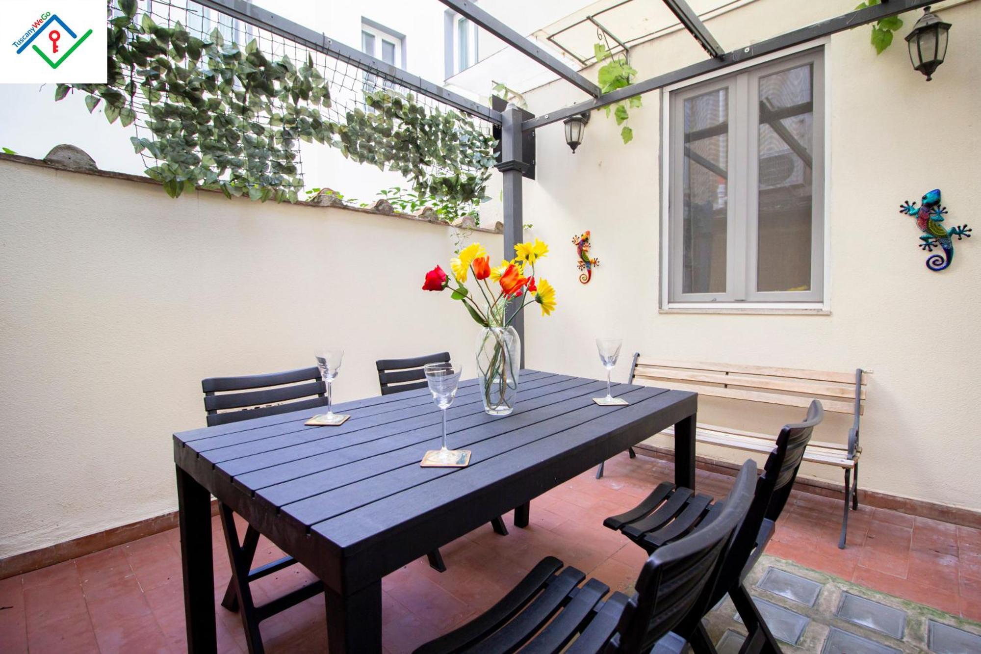 Florentia Apartment By Tuscanywego Florence Exterior photo